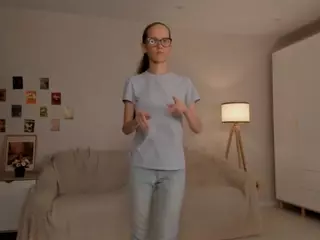 LynetteBails's Live Sex Cam Show