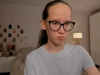 LynetteBails's Live Sex Cam Show