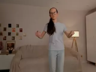 LynetteBails's Live Sex Cam Show