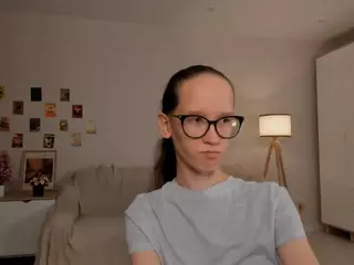 LynetteBails's Live Sex Cam Show