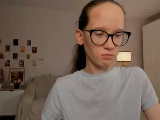 LynetteBails's Live Sex Cam Show