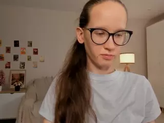 LynetteBails's Live Sex Cam Show