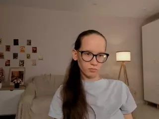 LynetteBails's Live Sex Cam Show