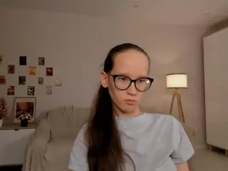 LynetteBails's Live Sex Cam Show