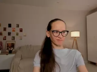 LynetteBails's Live Sex Cam Show