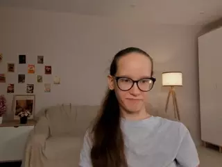 LynetteBails's Live Sex Cam Show
