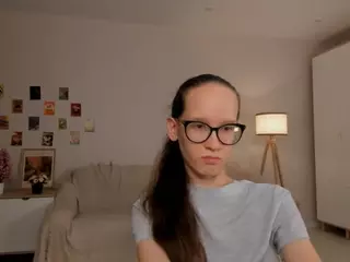 LynetteBails's Live Sex Cam Show