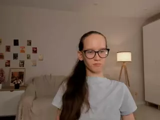 LynetteBails's Live Sex Cam Show