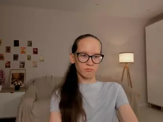 LynetteBails's Live Sex Cam Show