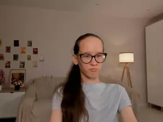 LynetteBails's Live Sex Cam Show