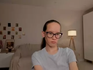LynetteBails's Live Sex Cam Show