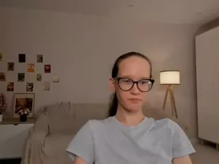 LynetteBails's Live Sex Cam Show