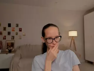 LynetteBails's Live Sex Cam Show