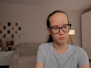 LynetteBails's Live Sex Cam Show