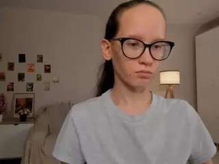 LynetteBails's Live Sex Cam Show