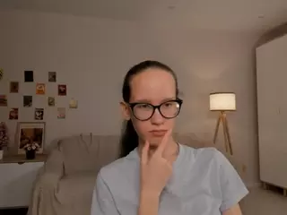 LynetteBails's Live Sex Cam Show
