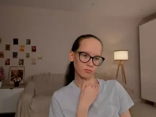 LynetteBails's Live Sex Cam Show