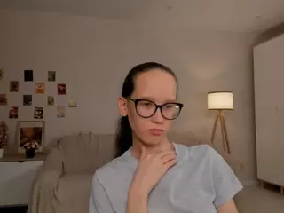 LynetteBails's Live Sex Cam Show