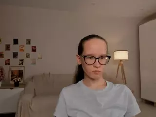 LynetteBails's Live Sex Cam Show