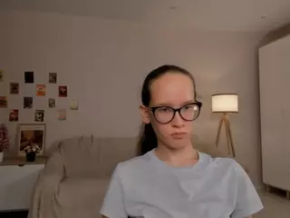 LynetteBails's Live Sex Cam Show