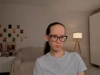 LynetteBails's Live Sex Cam Show