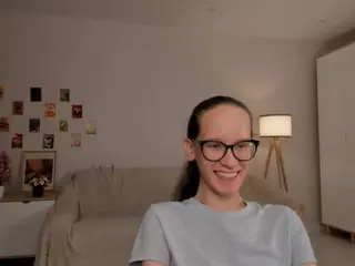 LynetteBails's Live Sex Cam Show
