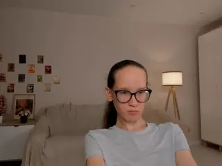 LynetteBails's Live Sex Cam Show