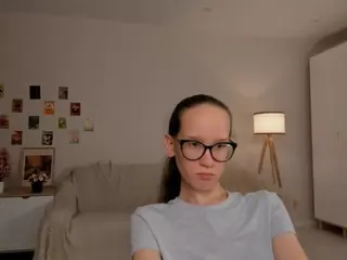 LynetteBails's Live Sex Cam Show