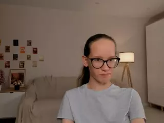 LynetteBails's Live Sex Cam Show