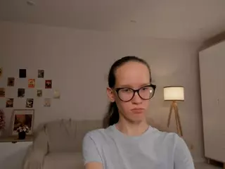 LynetteBails's Live Sex Cam Show