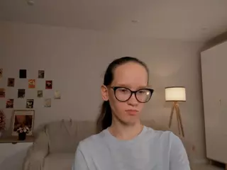 LynetteBails's Live Sex Cam Show
