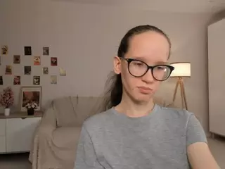 LynetteBails's Live Sex Cam Show