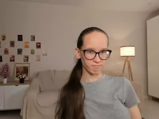 LynetteBails's Live Sex Cam Show