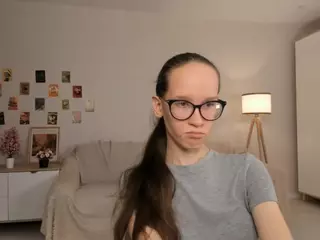LynetteBails's Live Sex Cam Show