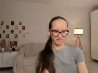 LynetteBails's Live Sex Cam Show