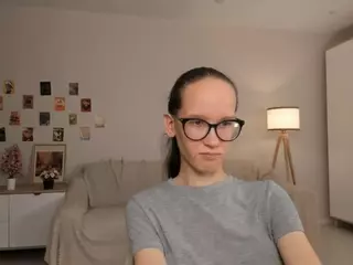 LynetteBails's Live Sex Cam Show