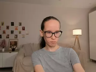 LynetteBails's Live Sex Cam Show