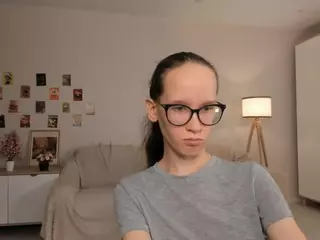 LynetteBails's Live Sex Cam Show