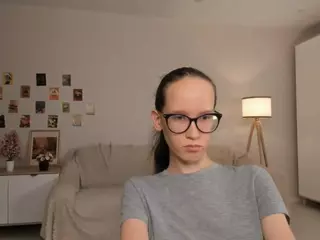 LynetteBails's Live Sex Cam Show