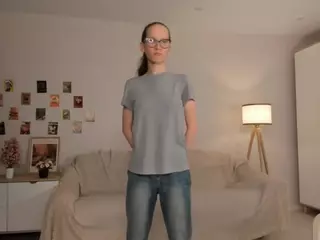 LynetteBails's Live Sex Cam Show