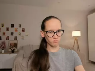 LynetteBails's Live Sex Cam Show