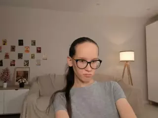 LynetteBails's Live Sex Cam Show