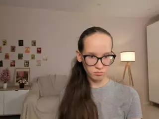LynetteBails's Live Sex Cam Show