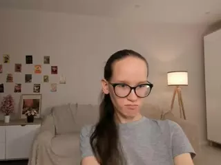 LynetteBails's Live Sex Cam Show