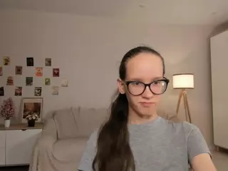 LynetteBails's Live Sex Cam Show