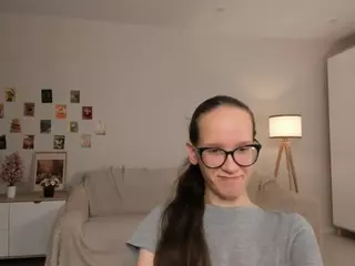 LynetteBails's Live Sex Cam Show