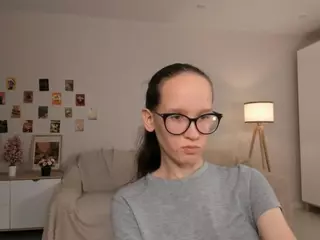 LynetteBails's Live Sex Cam Show