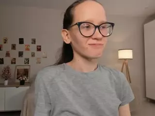 LynetteBails's Live Sex Cam Show