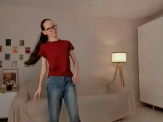 LynetteBails's Live Sex Cam Show