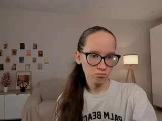 LynetteBails's Live Sex Cam Show